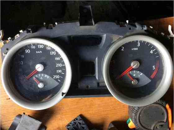Бу щиток приборов Renault Megane 2, 8200399700 Кропивницький