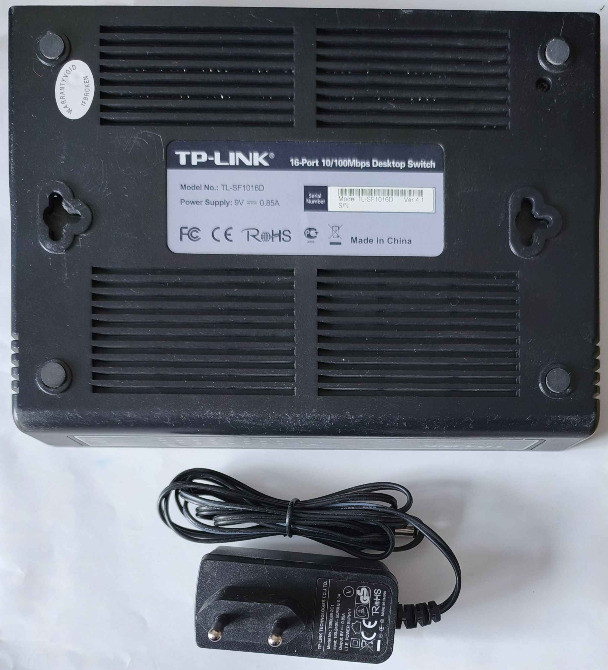 Мережеві пристрої DES1008A/TL-SF1016D/DWL-G700AP Вінниця - зображення 3