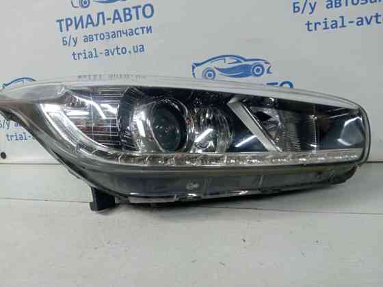 Фара правая Kia Ceed 2012-2018 92102A2250 (Арт. 59625) Киев