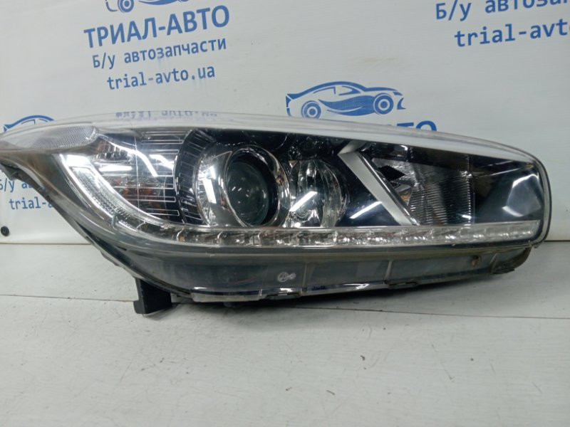 Фара правая Kia Ceed JD 1.6 DIESEL D4FB 2012 (б/у) Киев - изображение 2