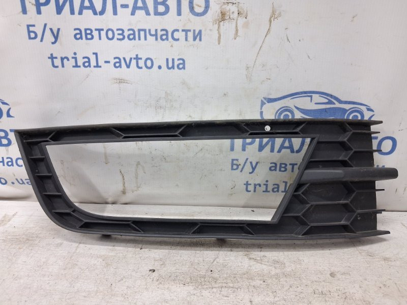 Решетка переднего бампера правая Skoda Octavia 2013-2020 5E0807682 (Арт. 80693) Киев - изображение 1