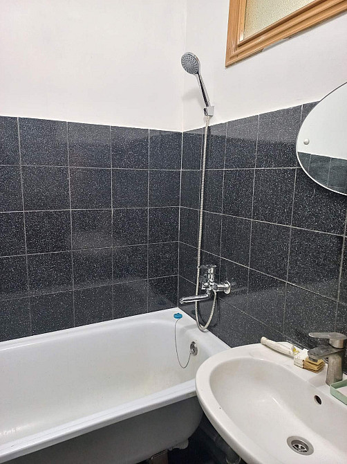 Центр 2-х ул.Фучика парк Шевченко техника, мебель 2/5 эт, 2 балкона Дніпро - зображення 2