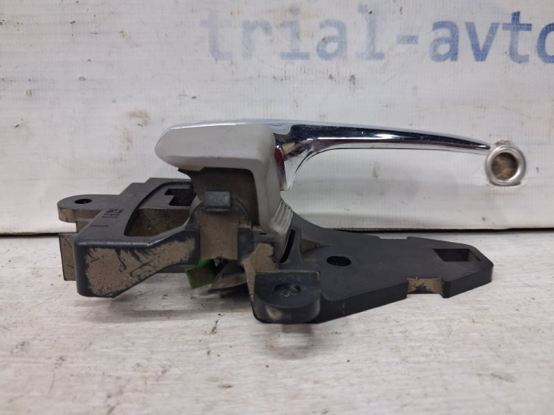 Ручка двери внутренняя правая Mitsubishi L200 KB 2.5 DIESEL 4D56 2006 (б/у) Киев - изображение 2