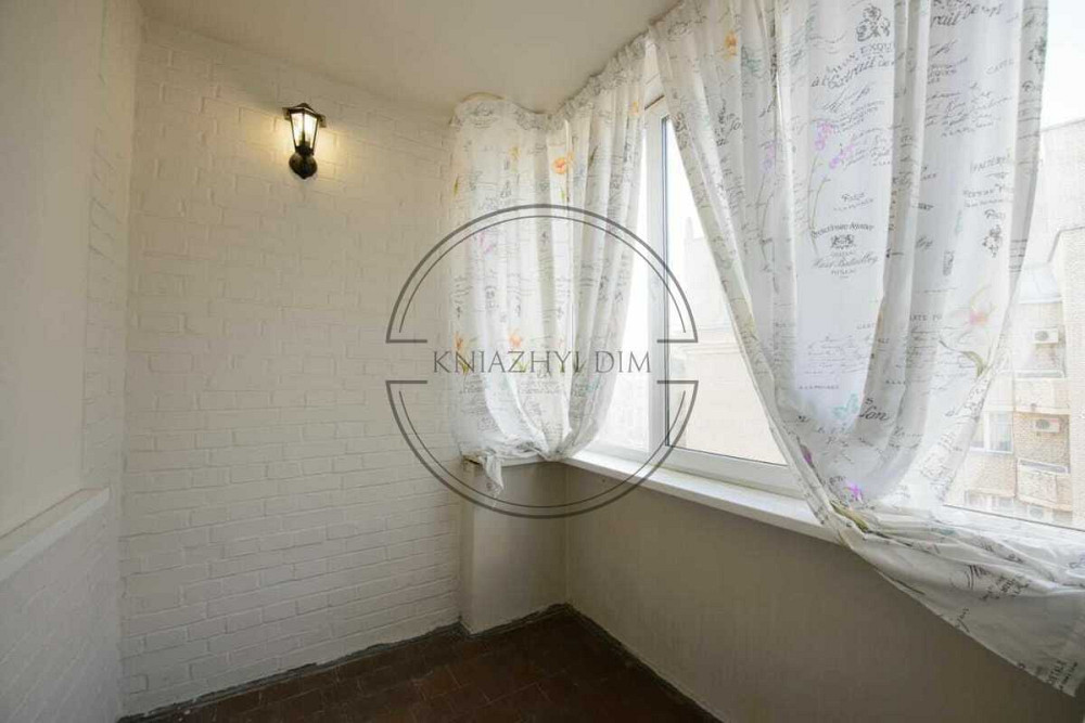 Отличная раздельная 3 к.кв. на Майдане Независимости. Код объекта: № 21123014 Киев - изображение 4