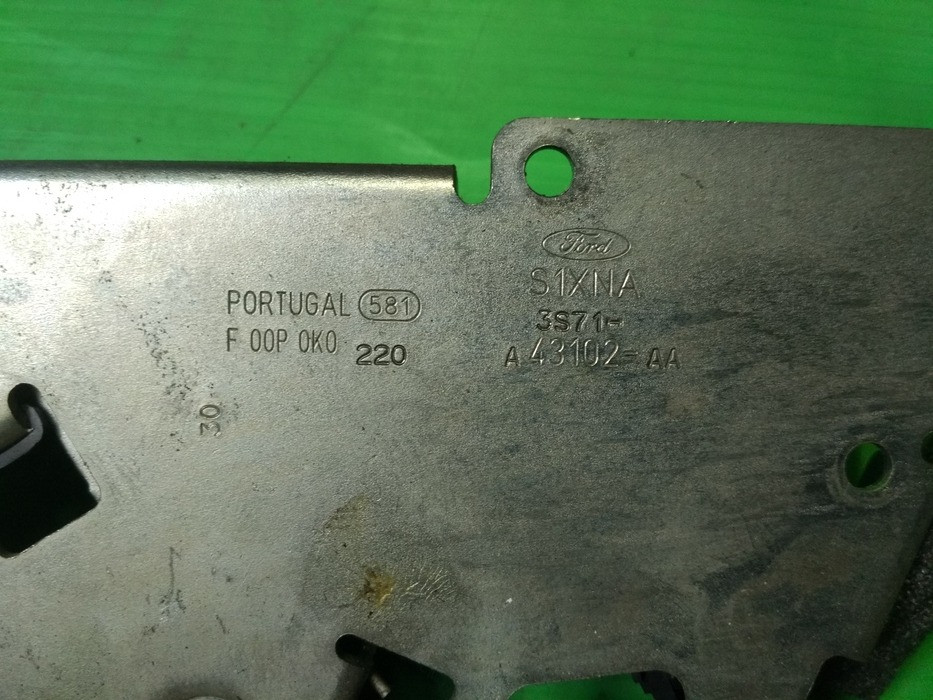 Замок задньої ляди 3S71-43102-AA Форд Мондео 3 універсал. Б/в в хорошому стані. Ціну уточнюємо...Дос Винница - изображение 2