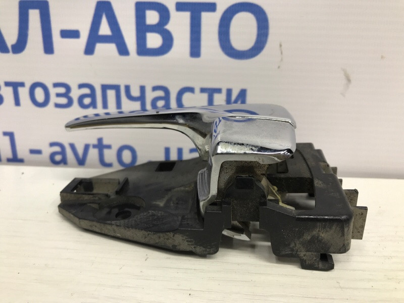 Ручка двери внутренняя левая Mitsubishi Outlander CU 2.4 БЕНЗИН 4G69 2003 (б/у) Київ - зображення 2