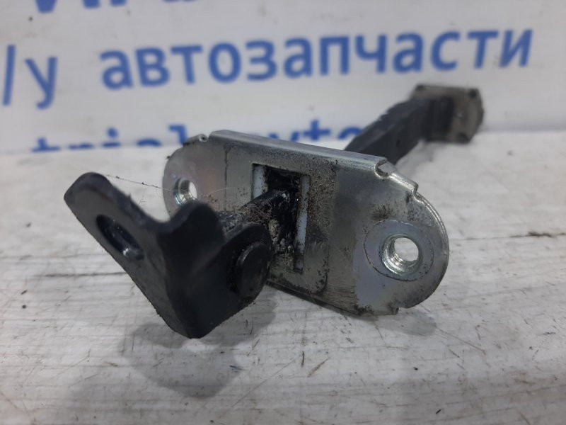 Ограничитель двери задний Nissan Juke F15 1.6 TURBO MR16DDT 2010 (б/у) Київ - зображення 2