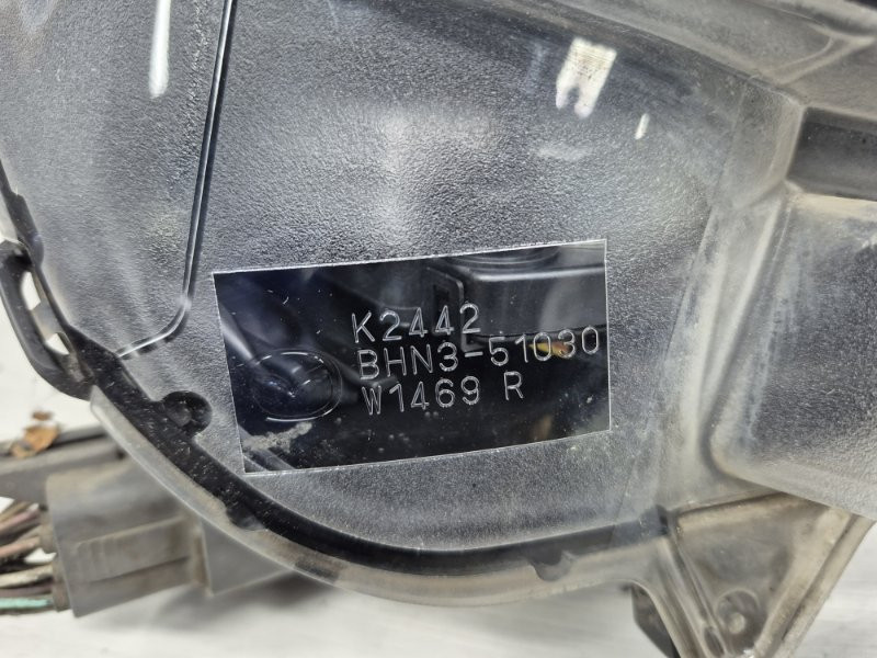 Фара правая Ксенон Mazda 3 BM 2.2 DIESEL 2013 (б/у) Киев - изображение 4