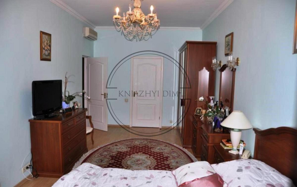 Без комісії! Простора, видова 3-х к. кв. м. Палац Україна. № 21104018 Киев - изображение 6