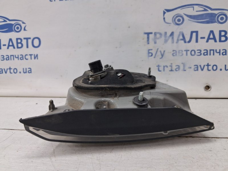Фонарь задний внутренний правый Lexus RX 350 XU30 3.5 БЕНЗИН 2GRFE 2003 (б/у) Киев - изображение 4