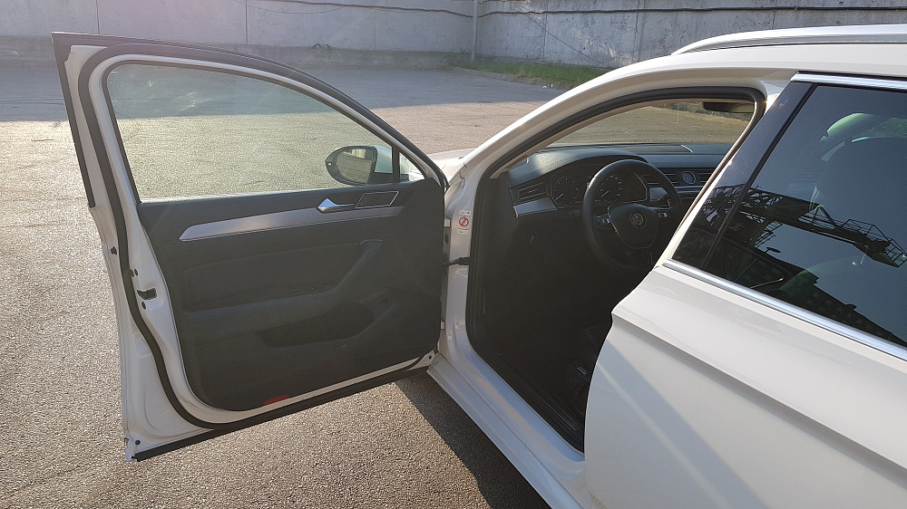 Продажа VOLKSWAGEN PASSAT 2.0 TDI (B8), 2016 г., 386000 км., белый (Киев, Украина) Київ - зображення 9