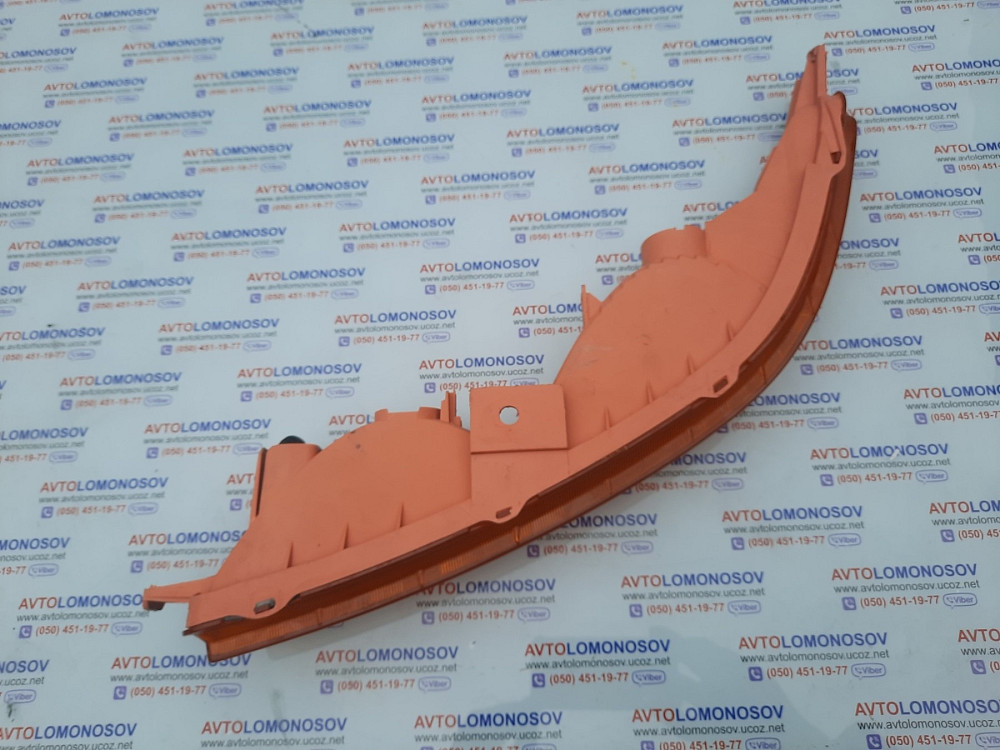 Правий поворот (поворотник, подфарник) на Шевроле Авео Т200 96540362 Днепр - изображение 3