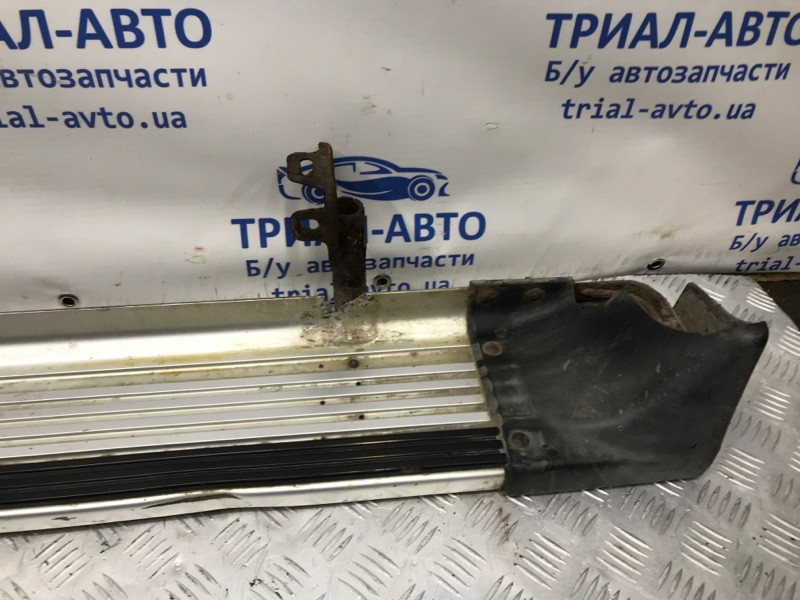 Подножка Mitsubishi Pajero Sport K9 2.5 DIESEL 4D56 1996 лев. (б/у) Киев - изображение 4