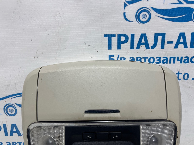 Плафон передний Jeep Grand Cherokee 2010-2022 1UC731DAAA (Арт. 74825) Киев - изображение 2
