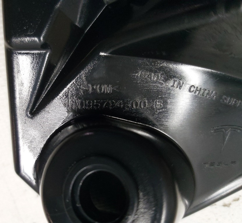 Направляющая бампера переднего правая (башмак) NEW Tesla model X 1095794-00-B Киев - изображение 4