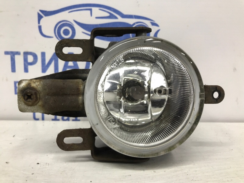 Фара противотуманная левая Mitsubishi Pajero Wagon 3 3.2 ДИЗЕЛЬ 4M41 1999 (б/у) Киев - изображение 1