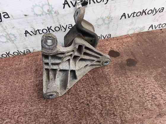 Подушка (опора) двигателя левая VW T5 T6 2.0 tdi 2010-2019 (7E0399151C) Ковель