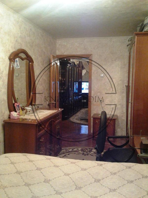 Продаж 3-кімнатної квартири біля метро Чернігівська, Дніпровський район, код № 21124505 Киев - изображение 1