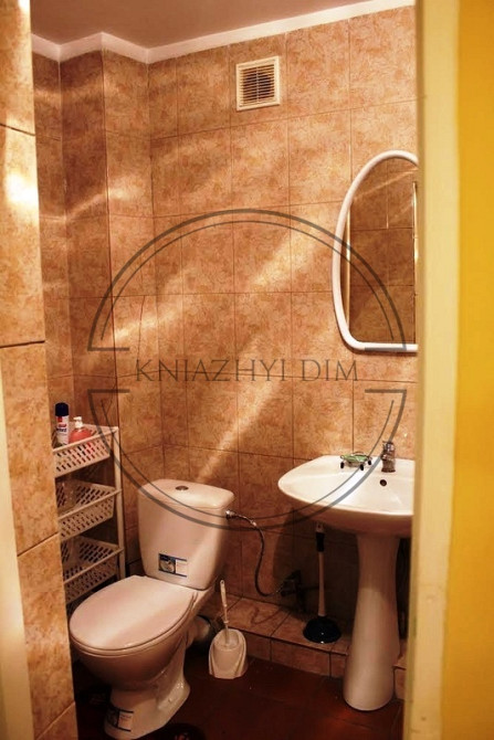 Аренда фасадного офиса на Подоле, ул. Оболонская 47 Київ - зображення 9