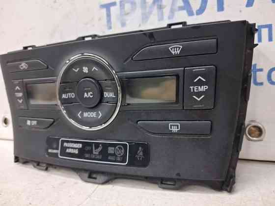 Блок управления климат-контролем Toyota Auris E150 1.6 БЕНЗИН 1ZRFAE 2006 (б/у) Киев