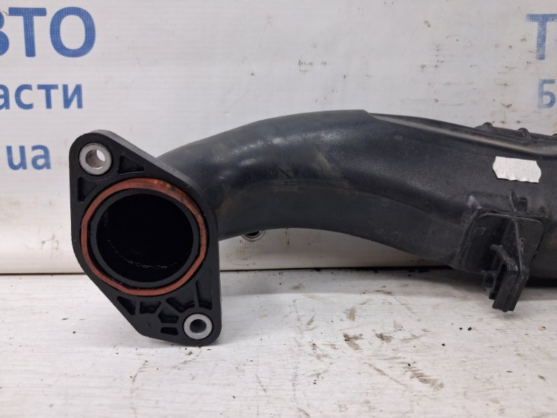 Патрубок интеркулера Dacia Duster HS 1.5 DIESEL K9K 2010 (б/у) Киев - изображение 4