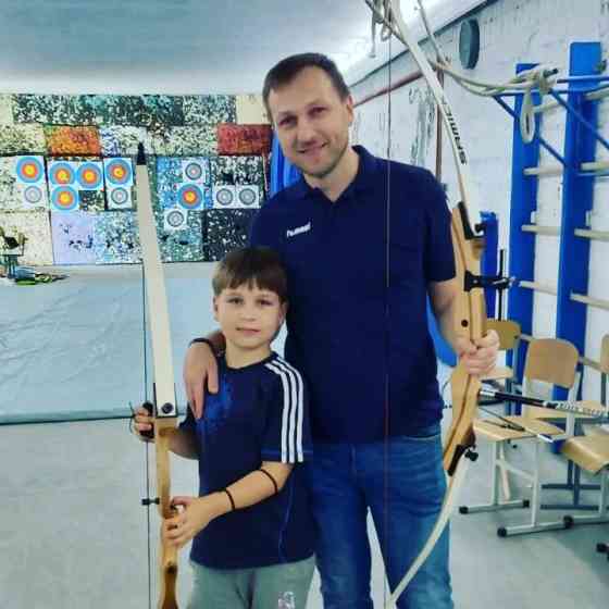 Сімейний відпочинок у Києві — стрільба з лука для дітей і дорослих Київ