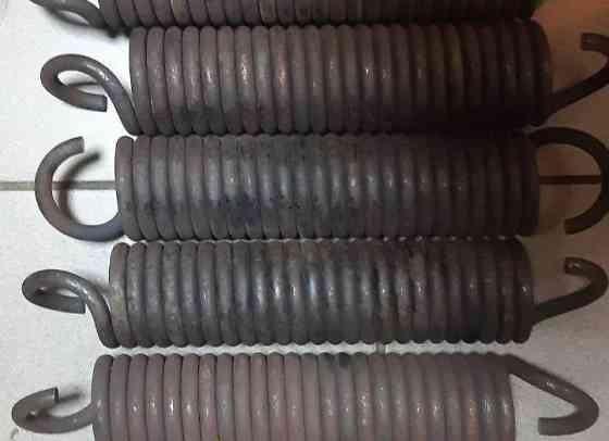 Пружина затвора  зерносушилки ДСП-32 в наличии Київ