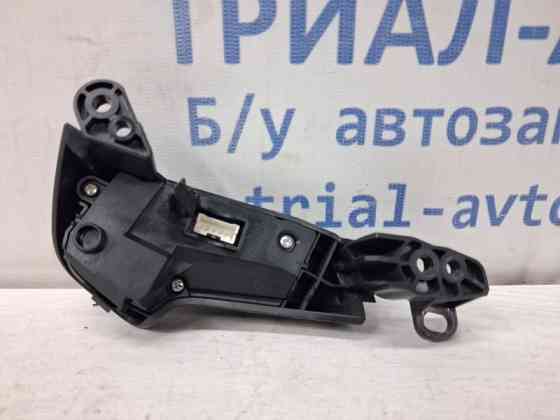 Кнопки руля Toyota Avensis T25 2.0 DIESEL 1ADFTV 2002 (б/у) Киев