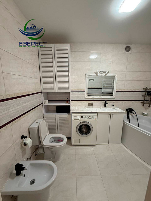 Продаж преміум 2к квартири 69.5 м² під ключ у цегляному будинку Житлобуд 2 Луцьк - зображення 1