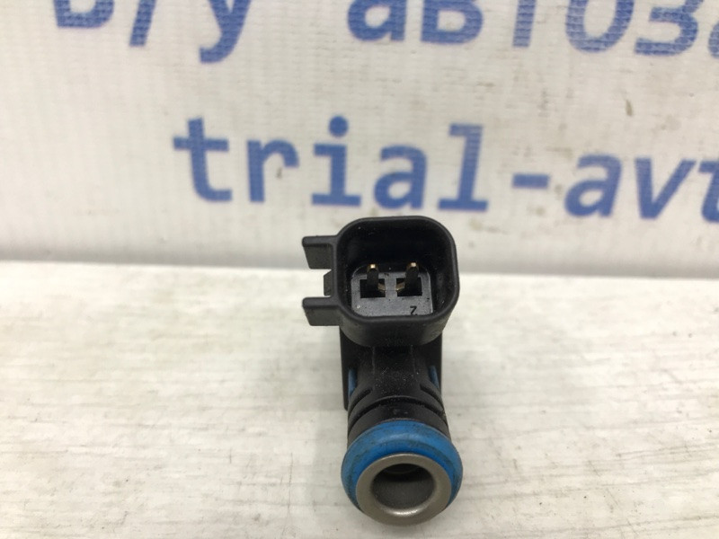 Форсунка топливная Chevrolet Cruze J300 1.6 F16D4 2009 (б/у) Київ - зображення 2