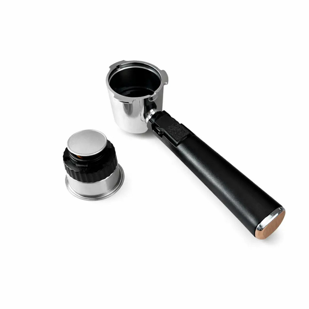 Кофеварка эспрессо Grunhelm GEC003AМС 1350 Вт черная с серебристым Київ - зображення 8