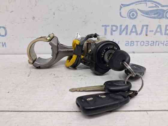 Замок зажигания Hyundai Tucson JM 2.0 DIESEL D4EA 2004 (б/у) Киев