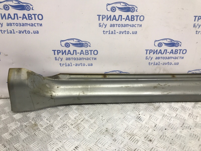 Накладка порога внешняя левая Mitsubishi Pajero Wagon 3 3.2 ДИЗЕЛЬ 4M41 1999 (б/у) Киев - изображение 2