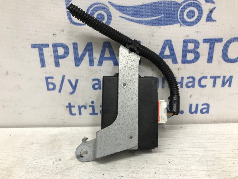 Блок управления иммобилайзера Lexus RX 350 XU30 3.5 БЕНЗИН 2GRFE 2003 (б/у) Киев - изображение 2