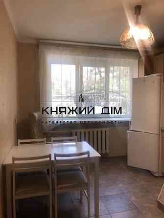 Оренда 2 кімнатна квартира м. Контрактова площа КОД 11195050 Київ