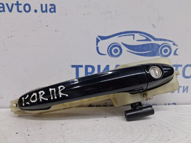 Ручка двери внешняя передняя правая SsangYong Korando C200 2.0 DIESEL D20DT 2010 (б/у) Киев - изображение 1