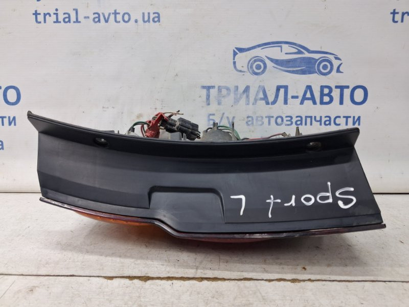 Фонарь задний внешний левый Mitsubishi Pajero Sport K9 3.0 БЕНЗИН 6G72 1996 (б/у) Киев - изображение 6