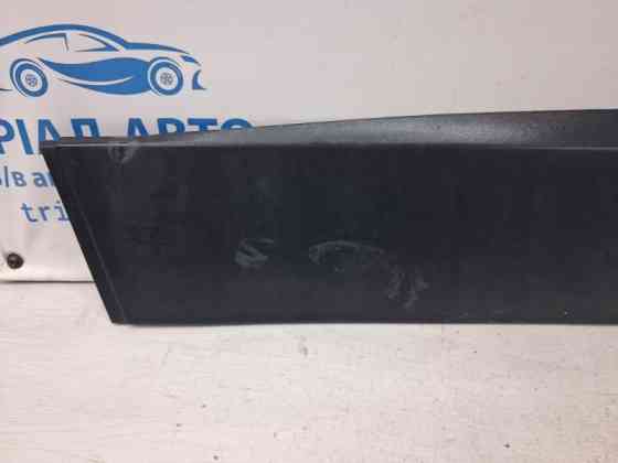 Накладка двери Jeep Cherokee KL 2.4 БЕНЗИН ED6 2013 задн. прав. (б/у) Киев