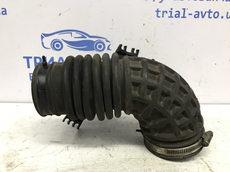 Патрубок воздушного фильтра Nissan Navara D40 2.5 DIESEL YD25DDTI 2004 (б/у) Київ - зображення 4