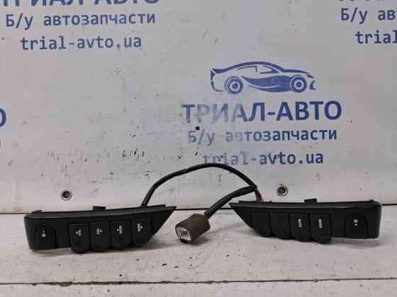 Кнопки руля SsangYong Rexton Y250 2.7 D27DT 2006 (б/у) Киев