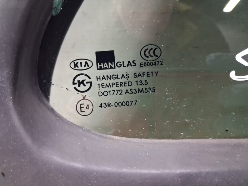 Стекло двери задней правой (форточка) Kia Sorento 2002-2011 835713E030 (Арт. 67621) Киев - изображение 3