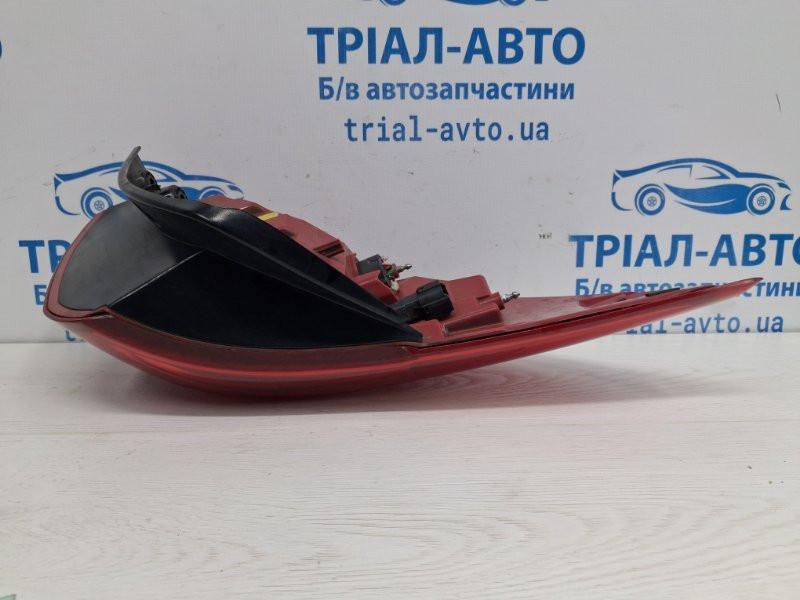 Фонарь задний внешний правый Kia Sportage SL 1.7 DIESEL D4FD 2010 (б/у) Киев - изображение 6