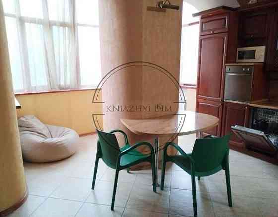 Оренда 2-х к. квартири студіо біля метро Університет. № 1143320 Київ