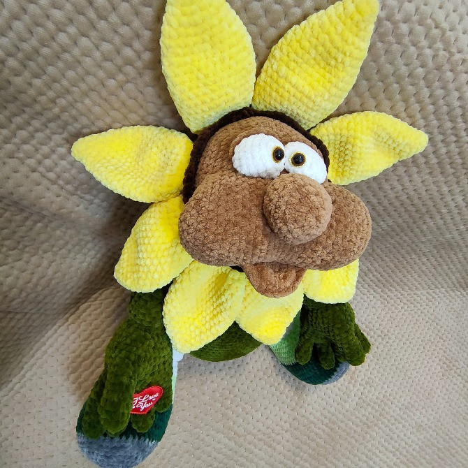 Лялька соняшник м'яка іграшка в'язана квітка мультяшний ручна робота Нововолинськ - зображення 4