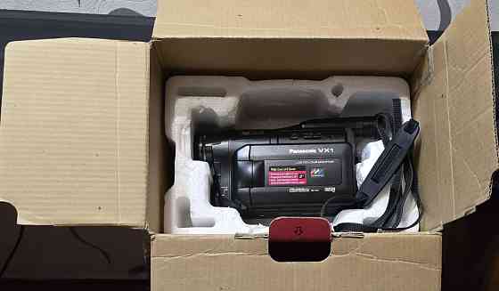 Видеокамера Panasonic NV-VX1 VHS-C (Box) + новый, запечатанный адаптер и запечатанная кассета JVC V Одесса