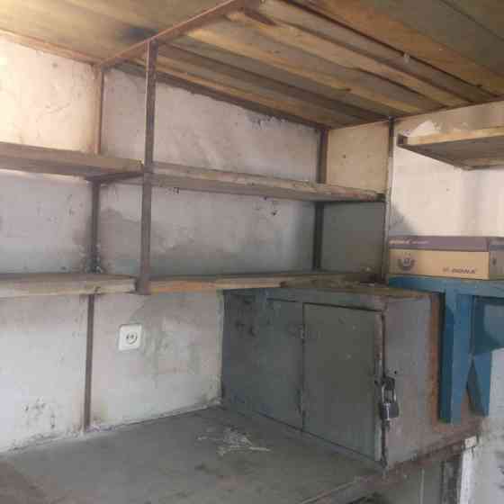 м.Академгородок пешком.Продам гараж. Киев