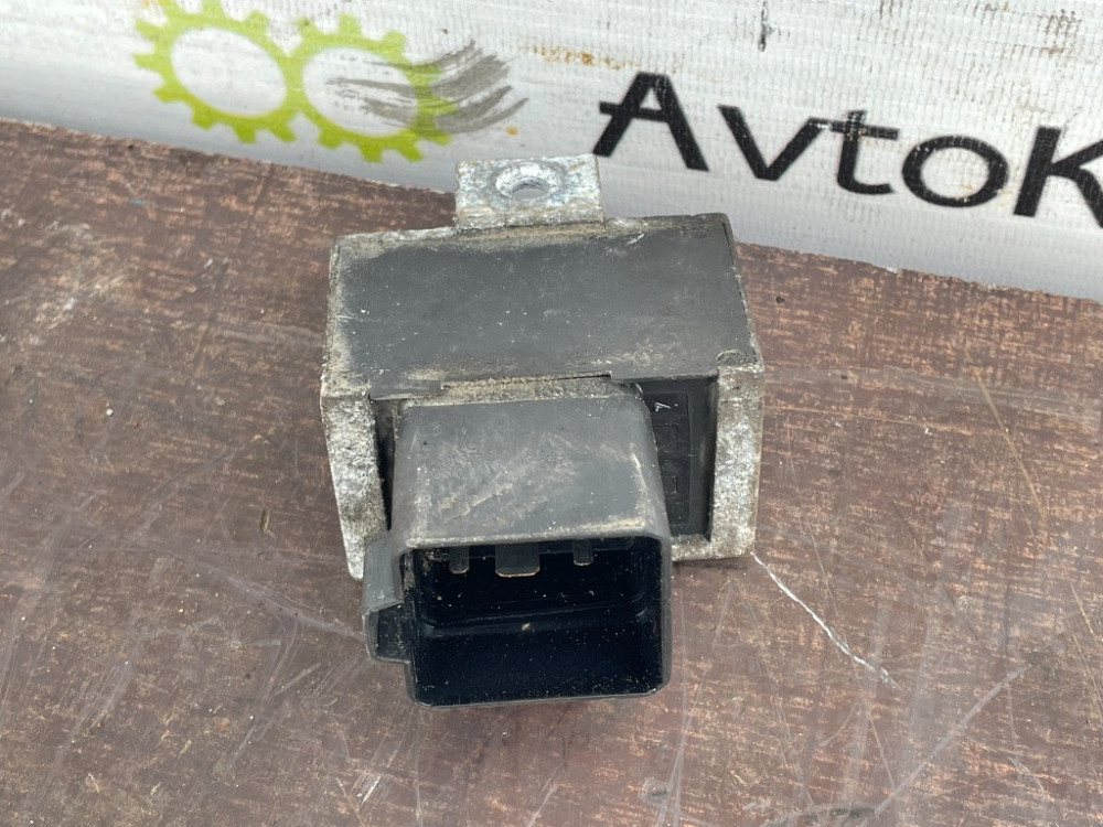 Реле свечей накала Renault Trafic 1.9 2.5 dci 2001-2006 (7700115078) Ковель - зображення 3