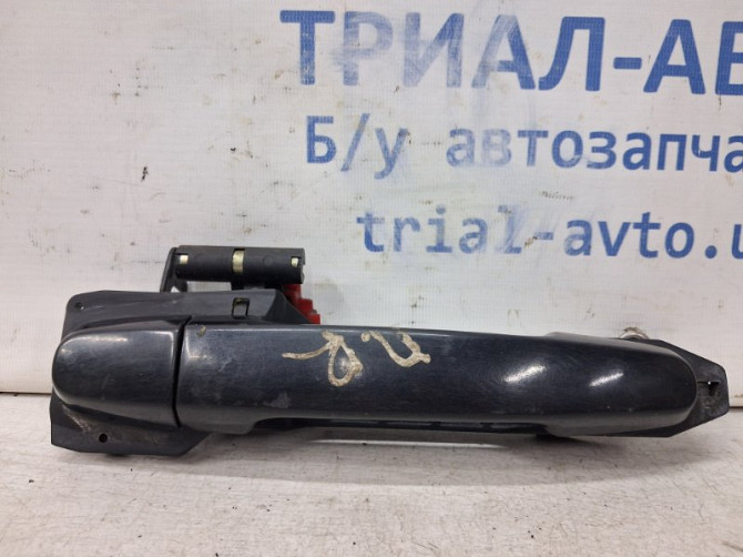 Ручка двери внешняя передняя правая Toyota Avensis T25 1.8 БЕНЗИН 1ZZFE 2002 (б/у) Київ - зображення 1