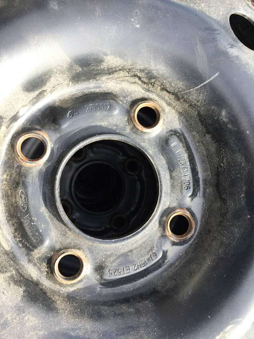 Диск металлический с шиной R15 Ford Fusion комплект Ковель - изображение 2