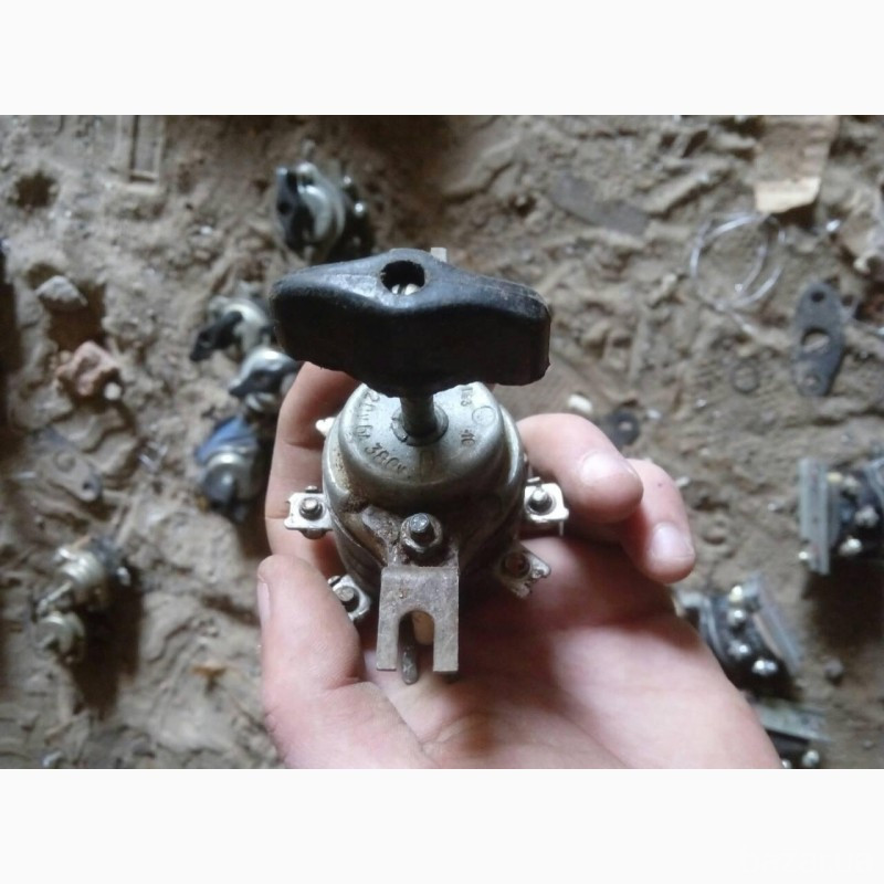 Переключатели ПВ-2-10, 6а. -220в. 4а. -380в. -12шт по 30грн Харків - зображення 4